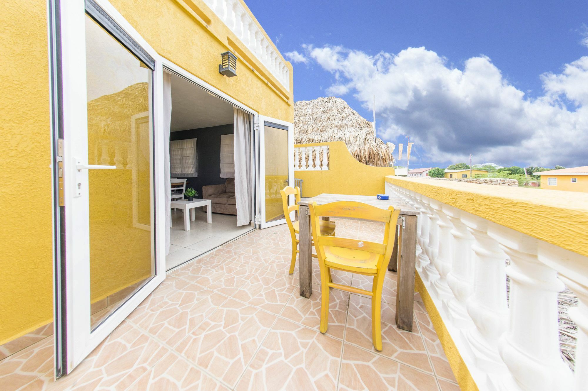 Hillside Resort Bonaire Кралендижк Екстериор снимка