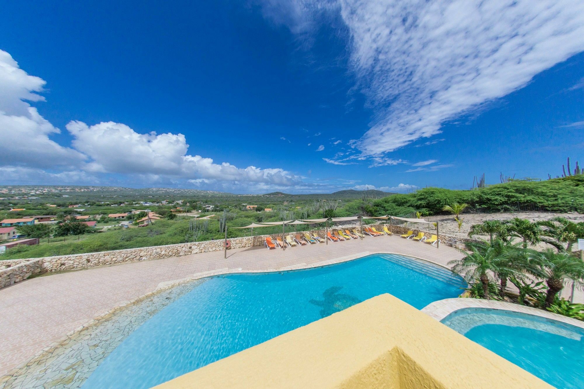 Hillside Resort Bonaire Кралендижк Екстериор снимка
