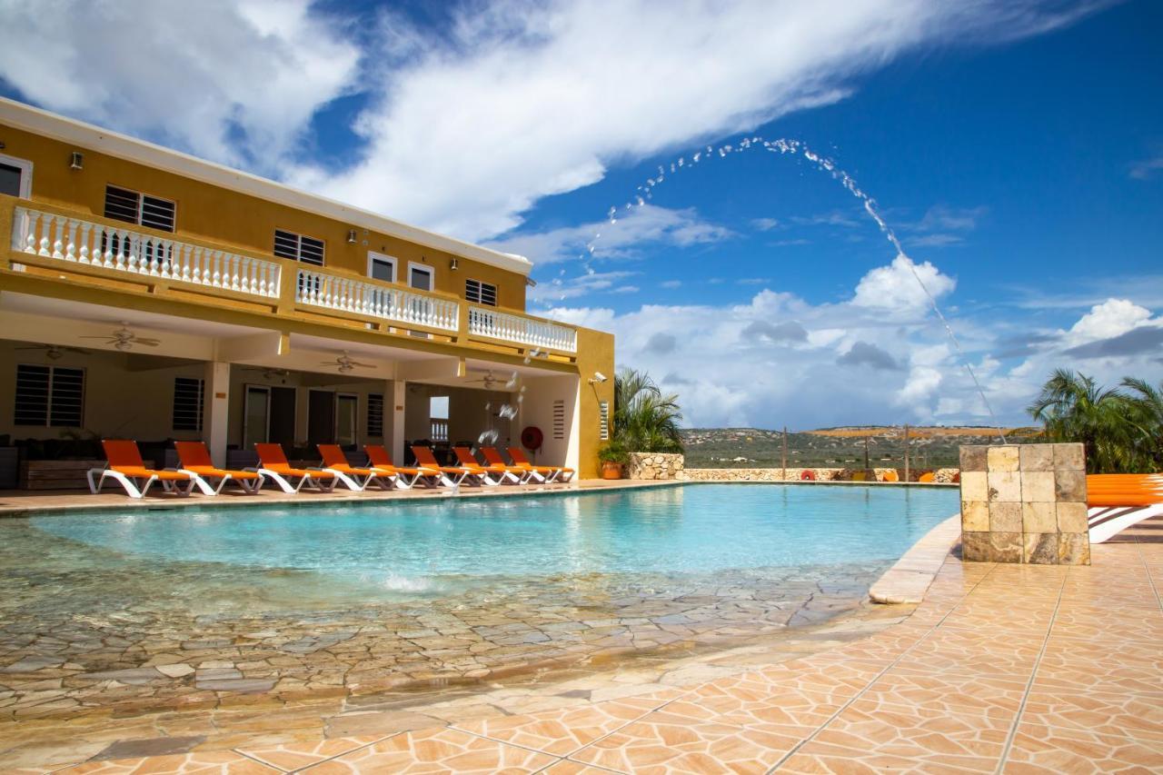 Hillside Resort Bonaire Кралендижк Екстериор снимка